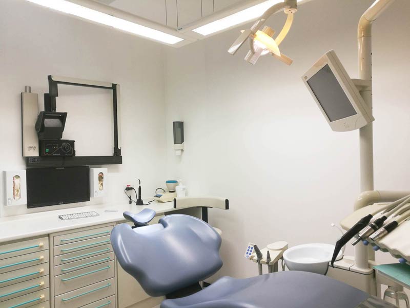 Studio dentistico Dott. Chiavazza Parma - Ambulatorio 3